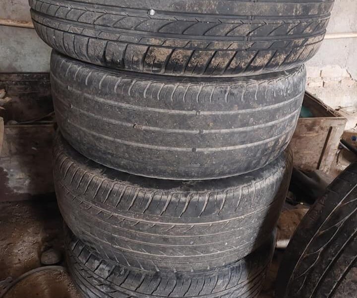 Alloy Wheels "17" with Tyre