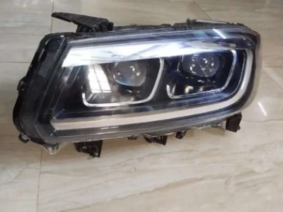 Brezza Zxi+ Headlight