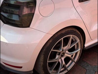 Volkswagen Polo Alloy wheels with tyres