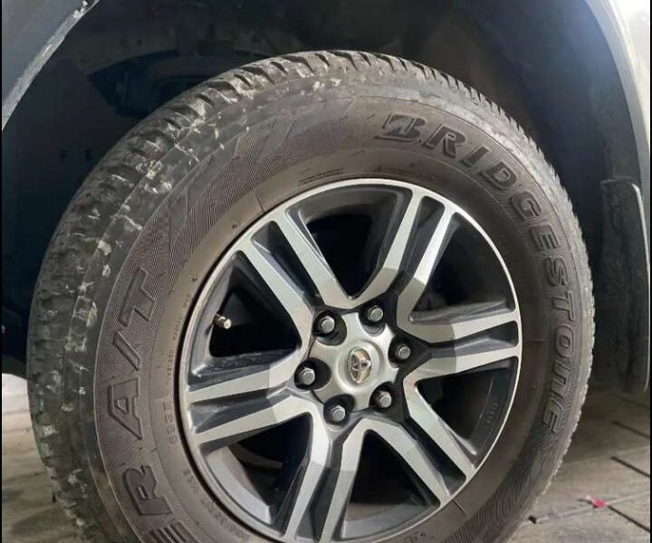 Fortuner Alloy Wheels and Tyres