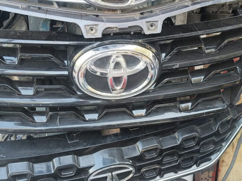 Fortuner Front Grill