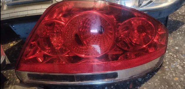 Linea Tail Light