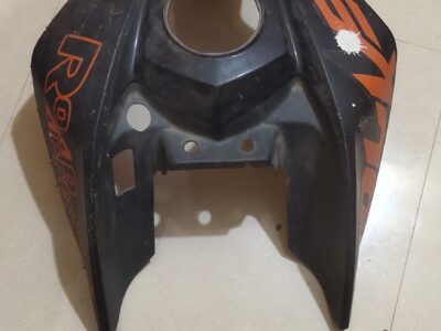 Duke 200 tank panel