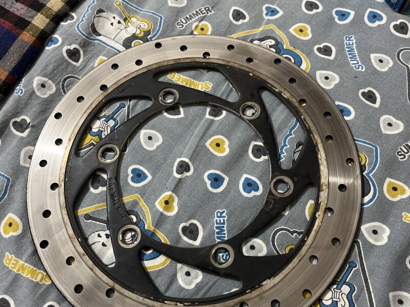 Pulsar 220 caliper and disc ABS Less used