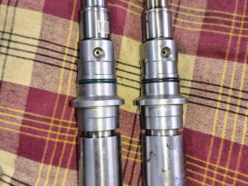 Tata Cummins bs4 786 injector 2nd hand