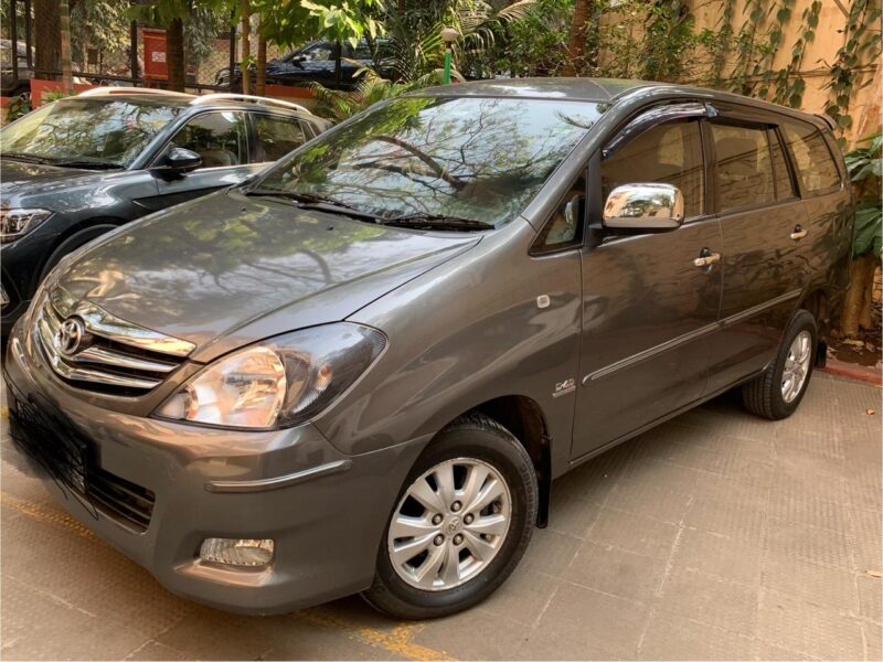 Selling original parts for 2011 Innova - MINT condition