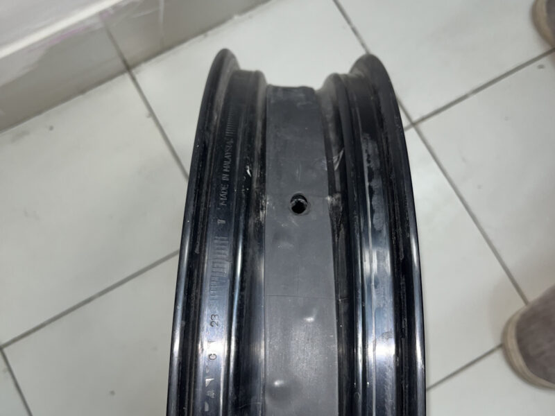 Royal Enfield GT 650 OEM Spoke Rims (Vredestein Setup) – Brand New