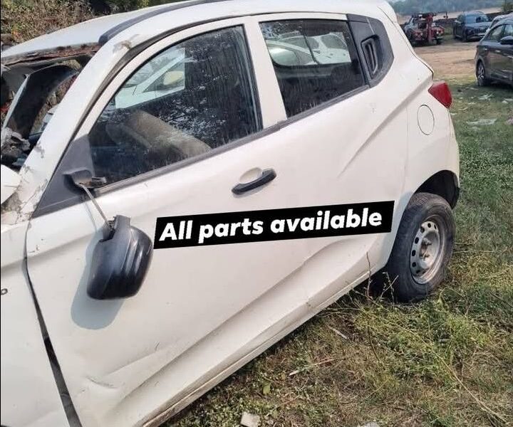 Mahindra KUV 100 All Parts Available