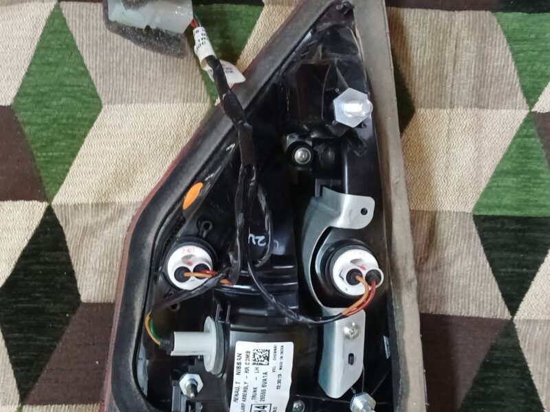 Nissan Magnite Tail Lights with blubs both left and right