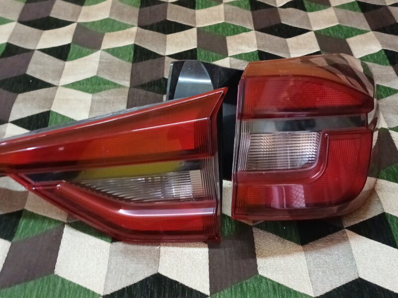 Nissan Magnite Tail Lights with blubs both left and right