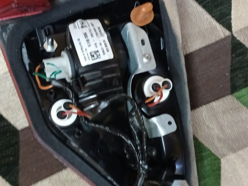 Nissan Magnite Tail Lights with blubs both left and right