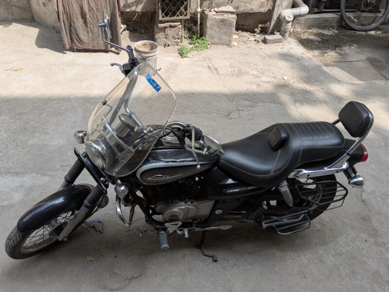 Bajaj avenger Cruise 220