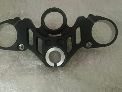YAMAHA R15 V4 Top Triple Tree Clamp, Crown Handle Brand New