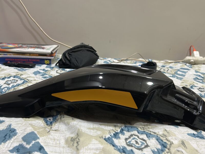 Royal enfield himalayan 450 ( hanle black front mud guard)