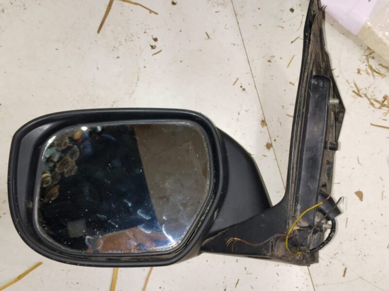 Car side view mirror available