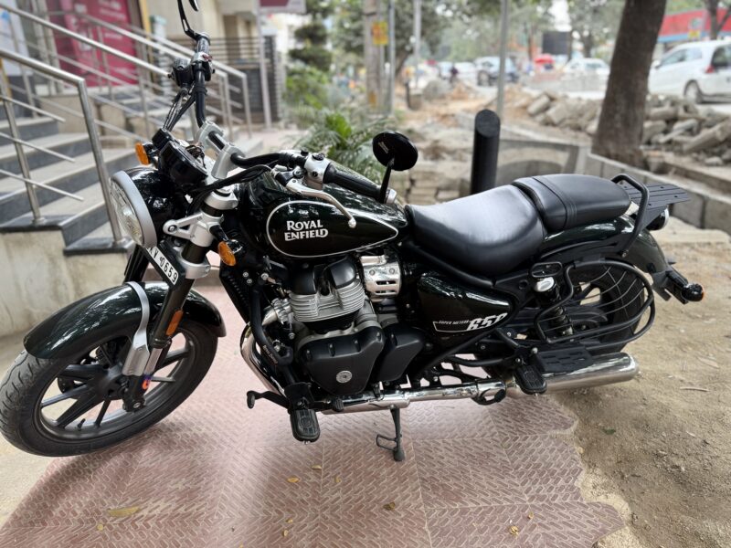 AEW performance exhaust for Super Meteor 650