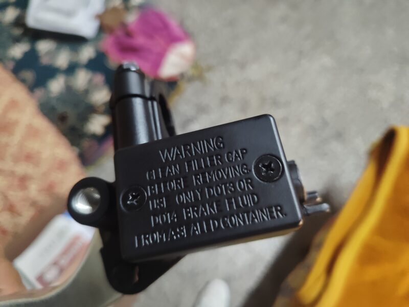 Apche rtr front break master cylender