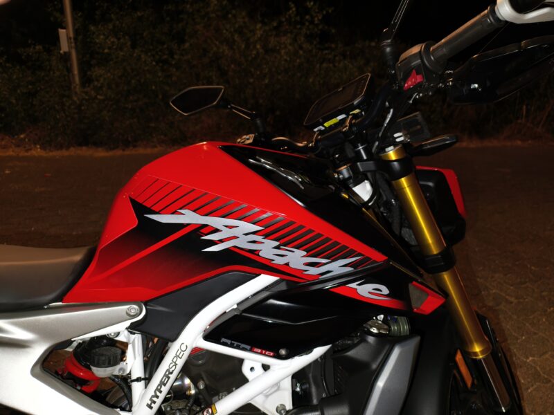 Original tvs apache rtr 310 outer panel body