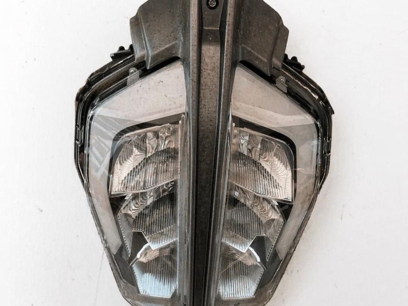 Duke 390 headlight