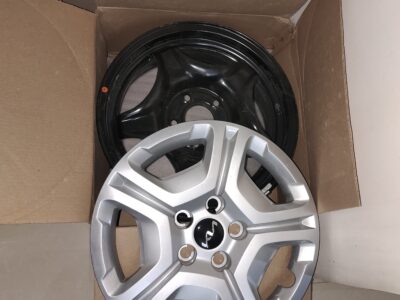 Kia sonet 4 new wheel rims & 4 wheel caps for sale