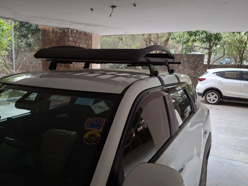 Car luggage carrier