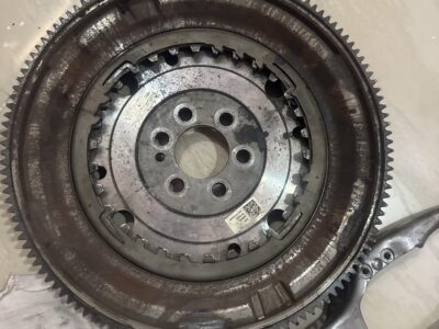 LUK Clutch kit and Flywheel for Volkswagen Vento 1.5 TDI AT