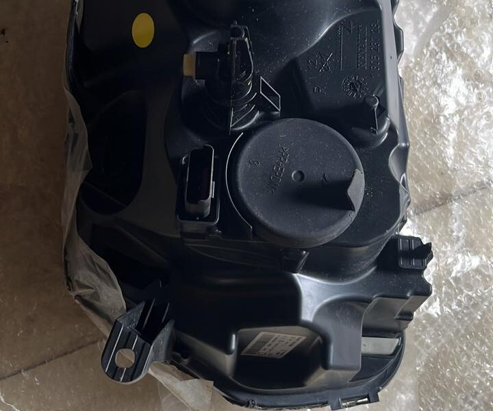 HEAD LIGHT RH