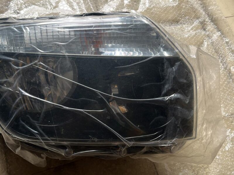HEAD LIGHT RH