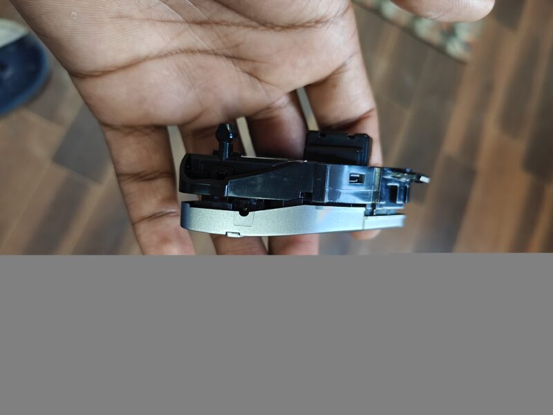 Mahindra XUV300 Genuine OEM Steering music control for all models it's untouched and u plugged orignal condition, reason for selling is i had mistakenly purchased it from Boodmo and now they aren't accepting return it's priced at ₹2200 Something on boodmo