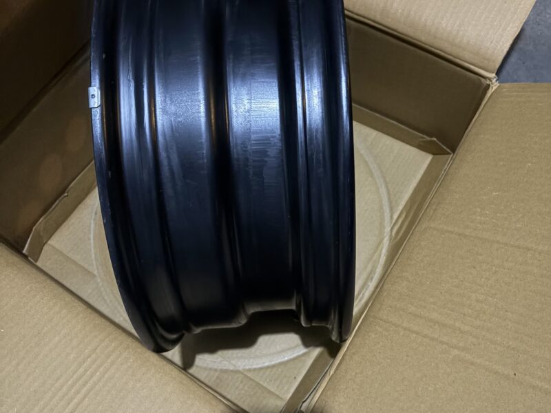 Maruti Suzuki Brezza Wheel RIM and Cap