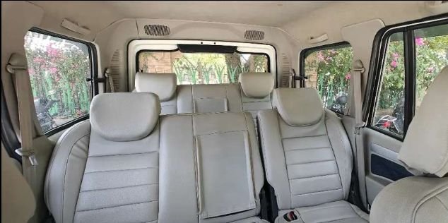 Mahindra Scorpio Classic S11