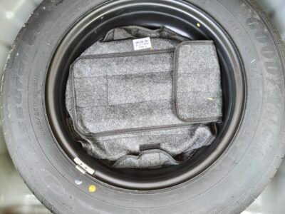 Tyre with rim