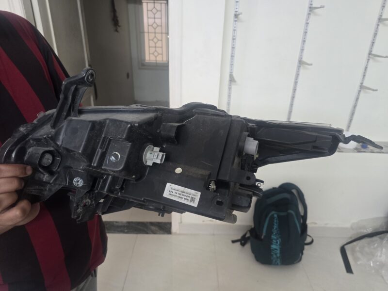 Baleno alpha right headlight