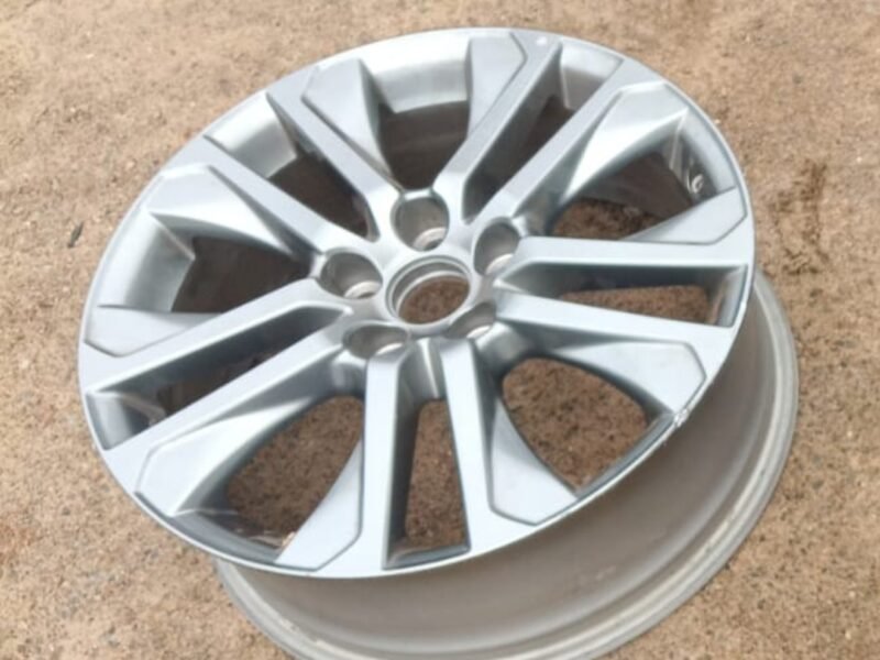 INNOVA HYCROSS ALLOY WHEEL