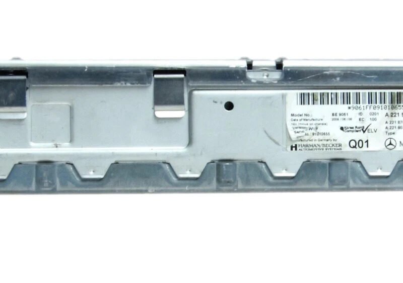 mercedes benz a221 harmon kardon amplifier . A2219005302
