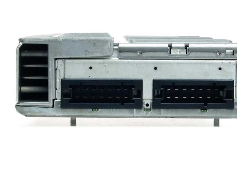 mercedes benz a221 harmon kardon amplifier . A2219005302