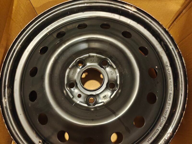 Maruti Suzuki Grand Vitara Original OEM Steel Wheel Rim