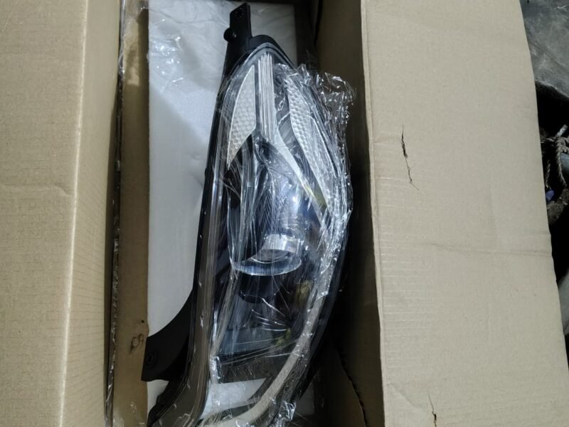 HEAD LAMP ASSAY LHS