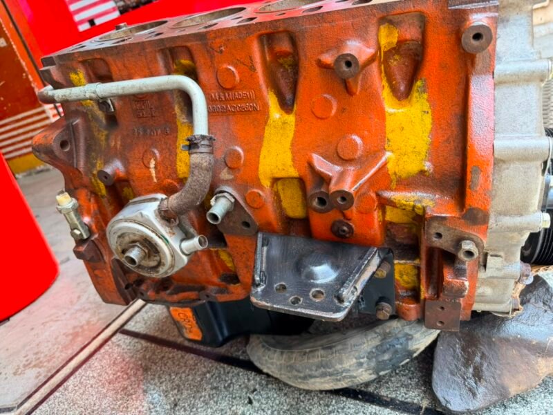 Mahindra 2.5 CRDe half engine (short block