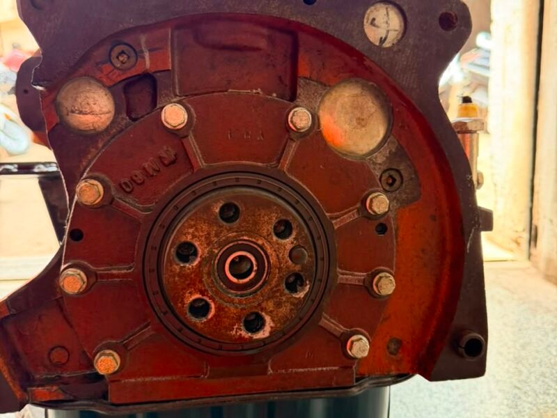 Mahindra 2.5 CRDe half engine (short block