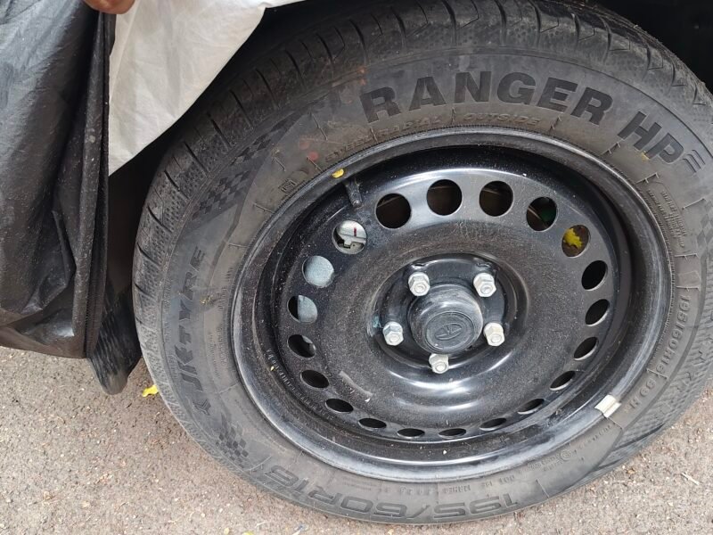 Tata Nexon 2026 steel wheel