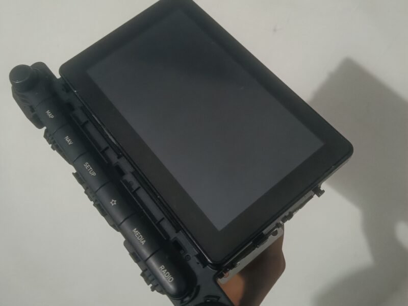 venue infotainment system brand new with frame oem