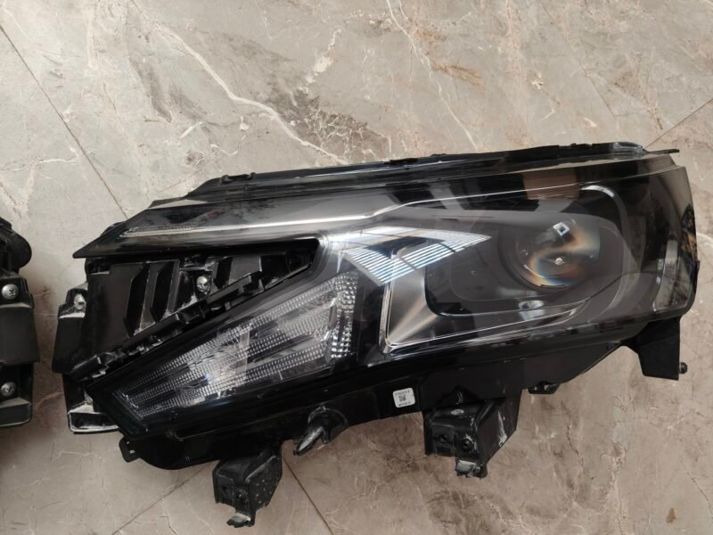 Brezza VXI headlights