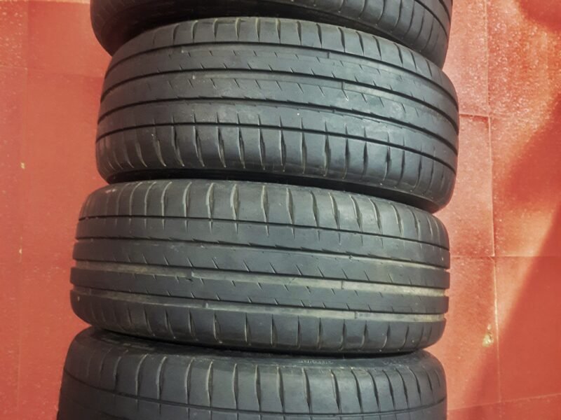 Allow Wheel, Thayer's , Headlights, Spoilar, Music System