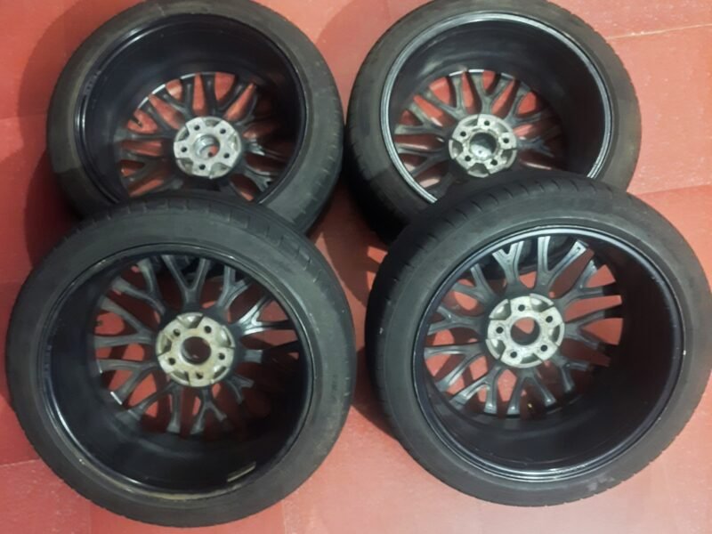 Allow Wheel, Thayer's , Headlights, Spoilar, Music System