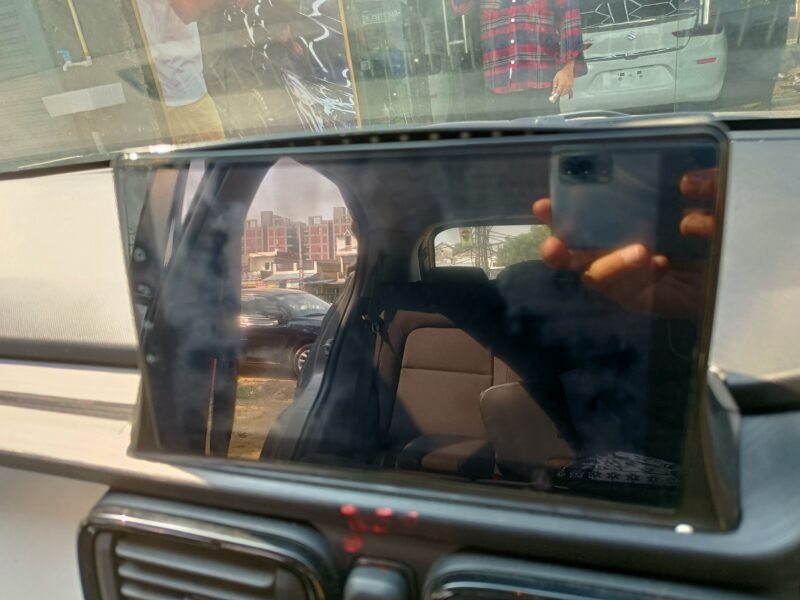 Tata punch aftermarket android screen